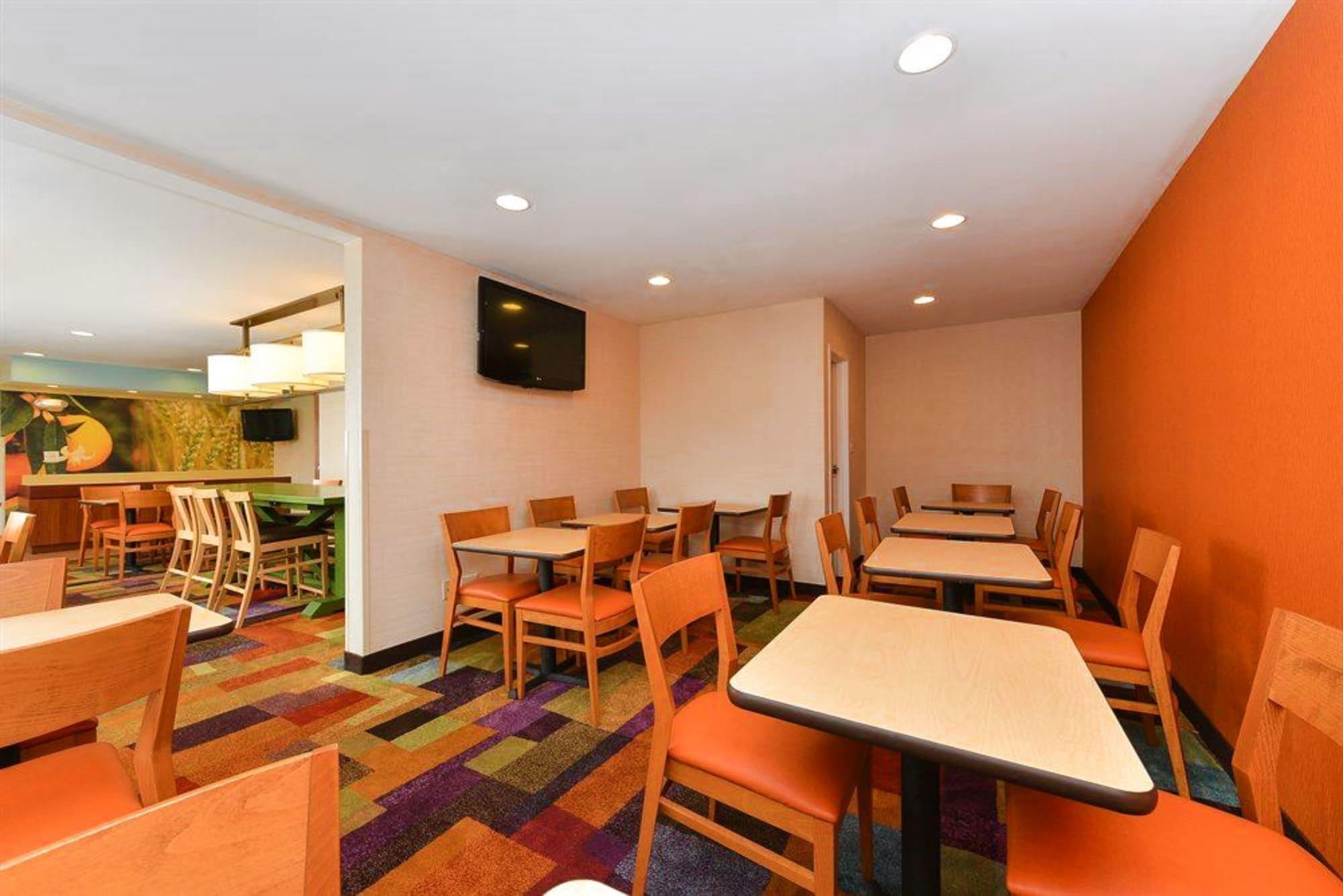 Baymont By Wyndham Savannah Midtown Eksteriør bilde