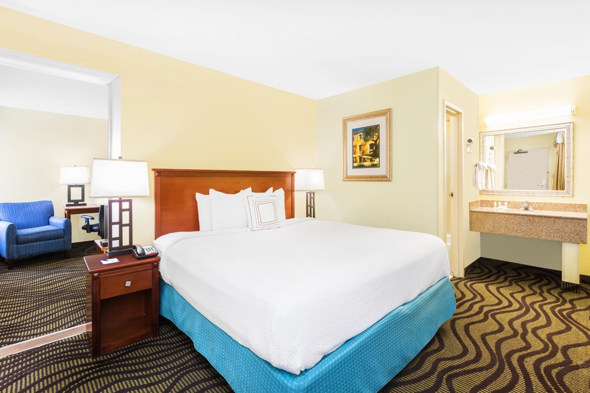 Baymont By Wyndham Savannah Midtown Eksteriør bilde
