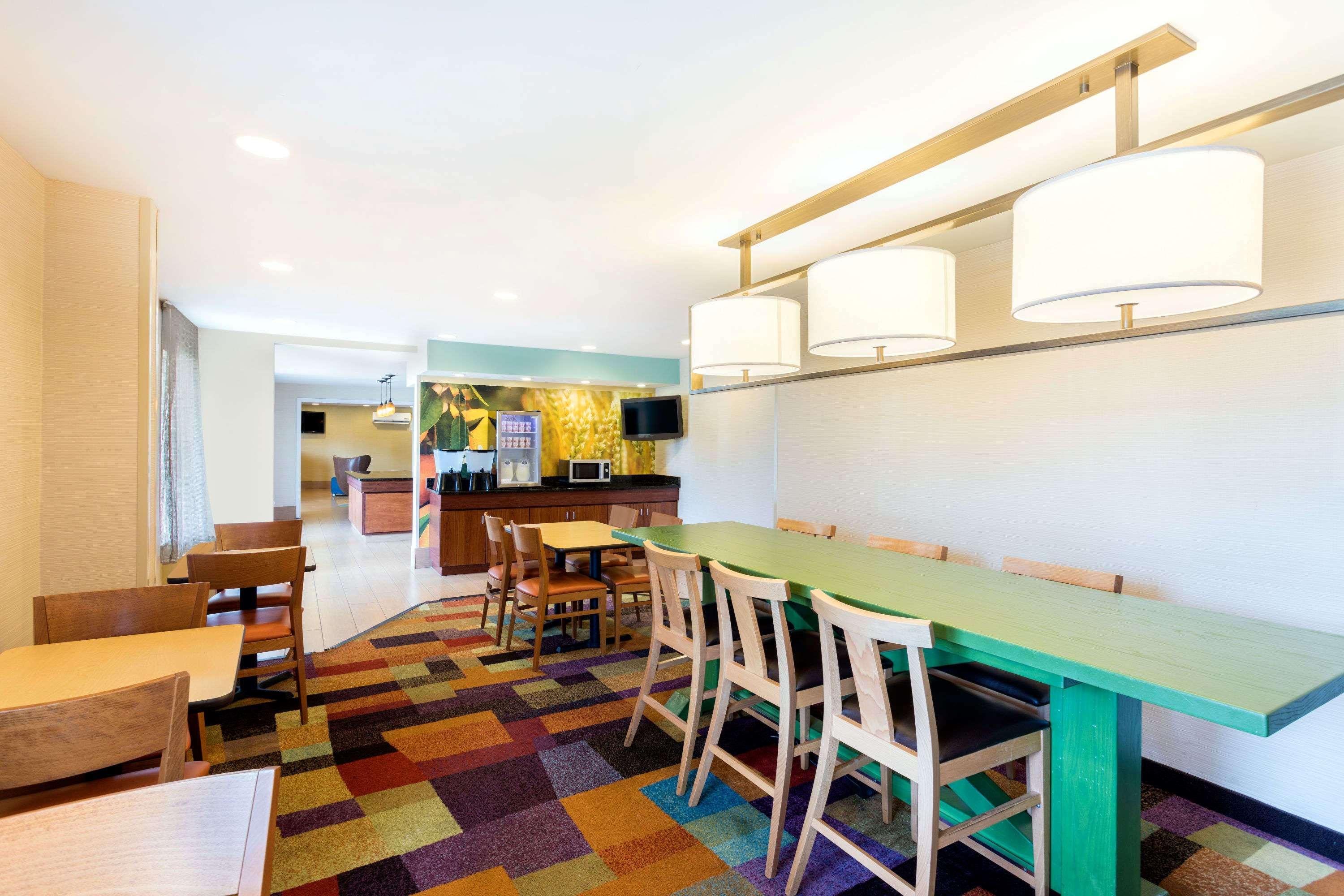 Baymont By Wyndham Savannah Midtown Eksteriør bilde